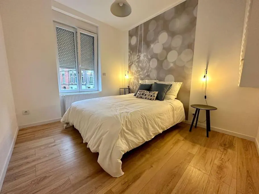 ליל Maison 22 Couchages Prox Gare Et Centre Max 10 Chambres 0*,